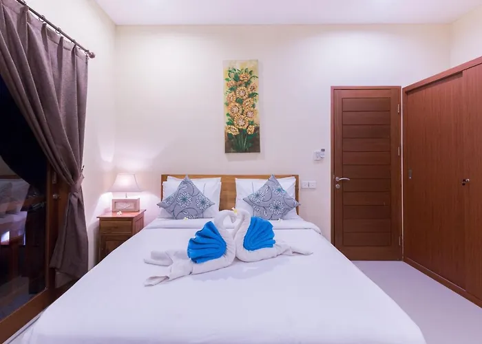 Hitam Putih Legian Bali * Seminyak