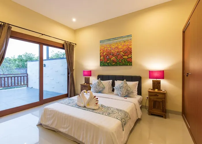 Hitam Putih Legian Bali * Seminyak